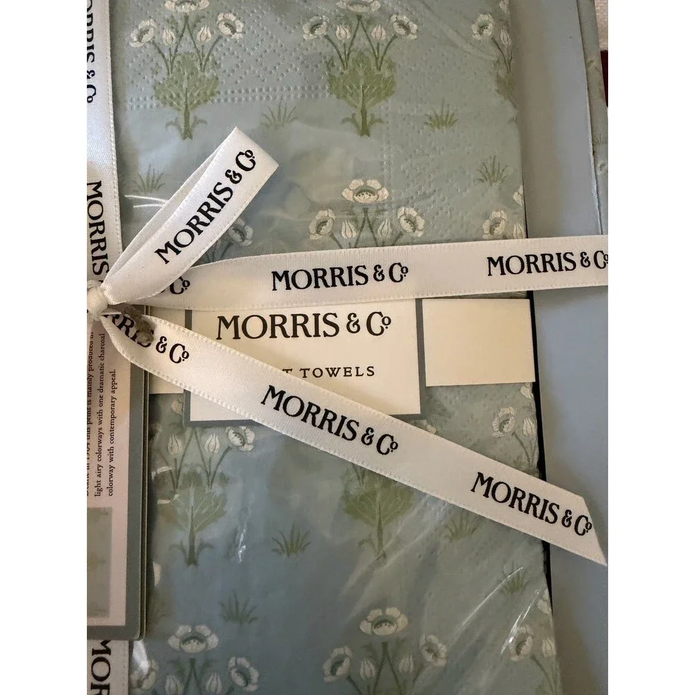 Morris & Co. 2-piece Set Hand Soap and Guest Towels